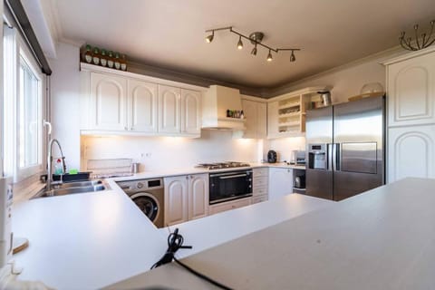 CYV 3 bedrooms, rooftop terrace magnificent views Apartment in Sitio de Calahonda