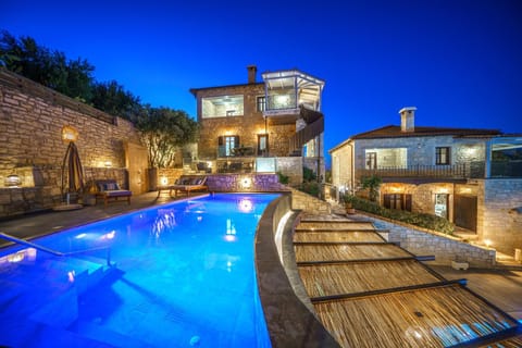 Property building, Patio, Swimming pool