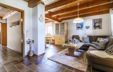 Living room, Photo of the whole room