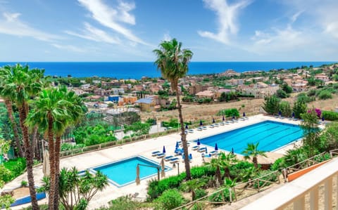 Natural landscape, Bird's eye view, City view, Pool view, Sea view, Swimming pool