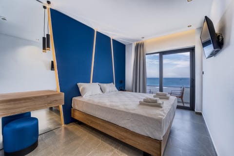Bed, Sea view