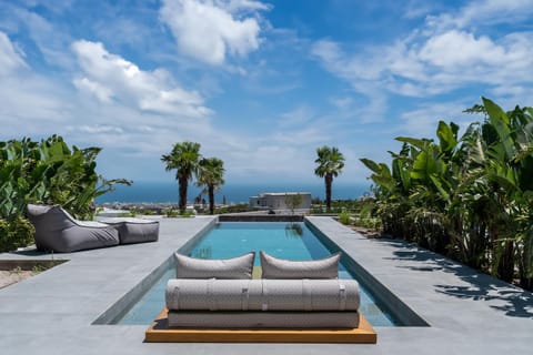 Patio, Nearby landmark, Day, Natural landscape, Garden, Balcony/Terrace, Living room, Seating area, Garden view, Pool view, Sea view, sunbed