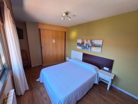 Hostal O Galeón San Luis Bed and Breakfast in O Morrazo