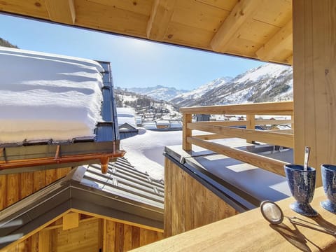 Chalet de luxe 10 pers, sauna, garage proche pistes - FR-1-344-1160 Chalet in Les Allues