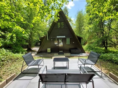 Chalet Het Hulstje 2 Chalet in Wallonia, Belgium