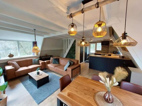 Chalet Het Hulstje 2 Chalet in Wallonia, Belgium