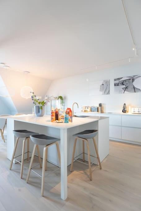 The Loft - Full Sea View - use of hotels Sauna and Pool Apartment in Zeeland, Netherlands