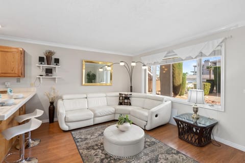 304 Main Level Condo, New Flooring, Mountain Views, Close to Pools, and More House in St George