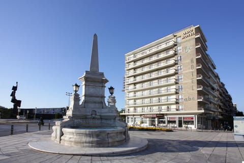 Property building, Facade/entrance