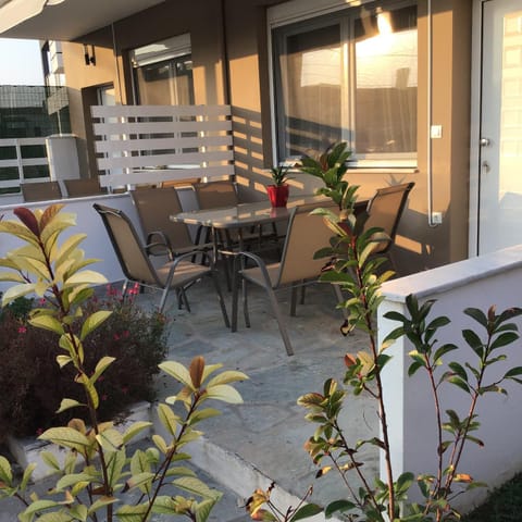 CONSTAS NIFEA House in Nikiti