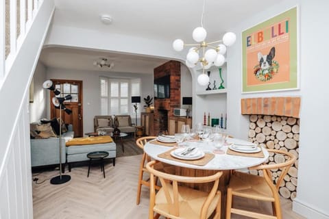 The Neptune House in Henley-on-Thames