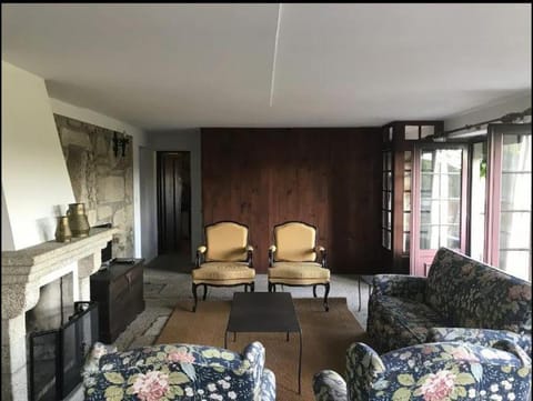 Casa de São Cristóvão - 4r and private swimmingpool House in Viana do Castelo District