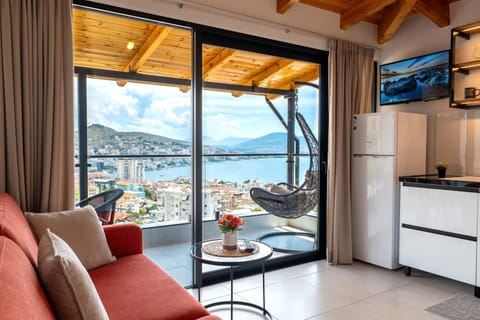 Balcony/Terrace, Kitchen or kitchenette