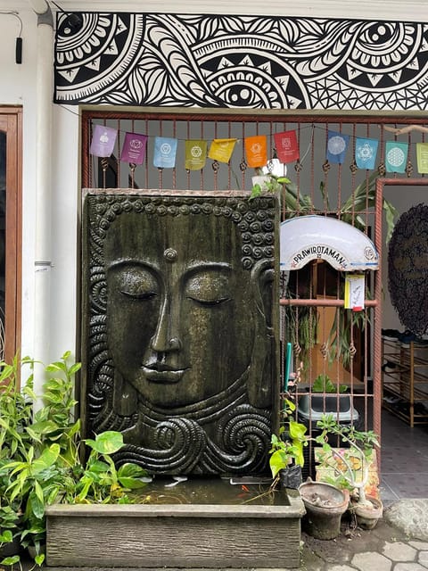 Garden, Decorative detail
