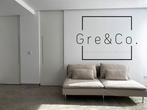 Communal lounge/ TV room, Dining area