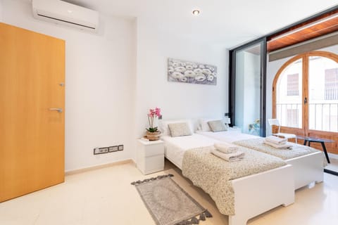 Aparthotel Mediterráneo by NeoHotels-Centro 8 min by Metro Apartment in Valencia