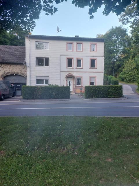 Property building, Street view