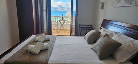 Amalia Studios Apartment in Agios Prokopios