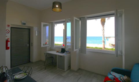 Living room, Seating area, Sea view, kitchen