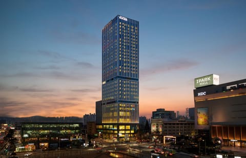 Property building, Night, City view