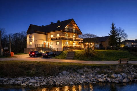 Property building, Night, Natural landscape, Mountain view, River view, Parking