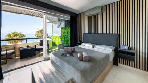 Bed, Beach, Bedroom, Sea view, internet, internet, towels, towels, air conditioner, air conditioner
