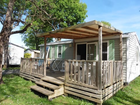 Property building, Patio