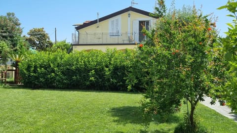 SOLELUNA Bed and Breakfast in Albenga