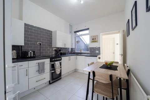 Modern Flat in Porthcawl House in Porthcawl
