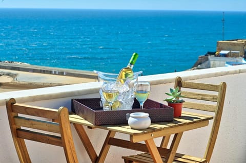 View (from property/room), Balcony/Terrace, Sea view