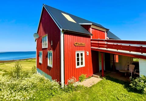 Property building, Natural landscape