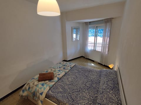 Bed, Photo of the whole room, Bedroom, furniture