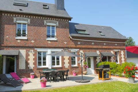 Property building, Balcony/Terrace