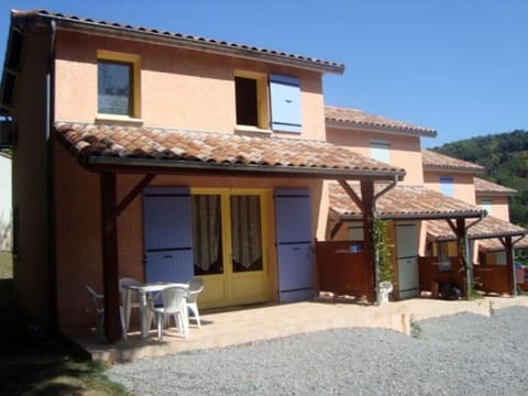 Gîte Le soleil d'eau 1 House in Provence-Alpes-Côte d'Azur