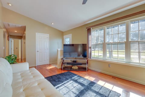 Tranquil Delmar Home about 7 Mi to Salisbury! House in Delmar