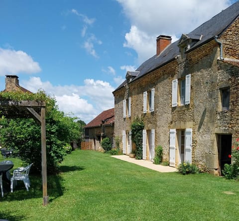 Property building, Garden view