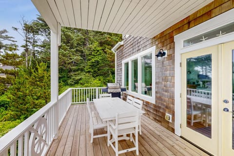 The Bellevue House in Lincoln City