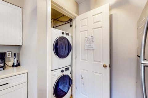 Vantage Point #8 Apartment in Winhall