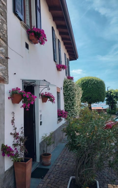 In Piazzetta - Cernobbio House in Cernobbio