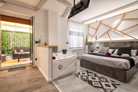Bed, Balcony/Terrace, Photo of the whole room