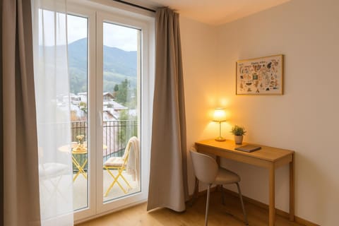 Four Seasons Getaway Apartment in Zell am See