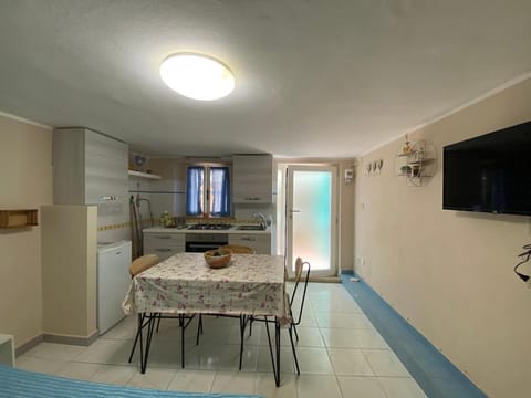 TV and multimedia, Kitchen or kitchenette, Dining area