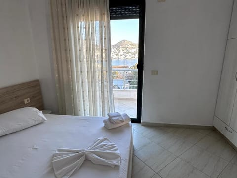 Bed, Natural landscape, Photo of the whole room, Bedroom, Mountain view, Sea view, towels