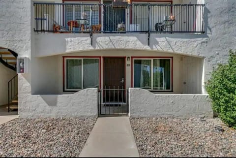 Modern Villa in Old Litchfield Villa in Litchfield Park