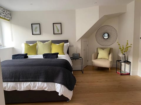 Living room, Bedroom