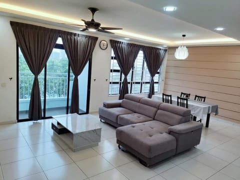 Living room, Seating area, fireplace