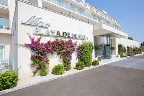 Facade/entrance, Off site, Lobby or reception