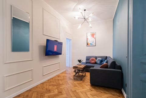 Modern Apartments Piłsudskiego Street Apartment in Krakow