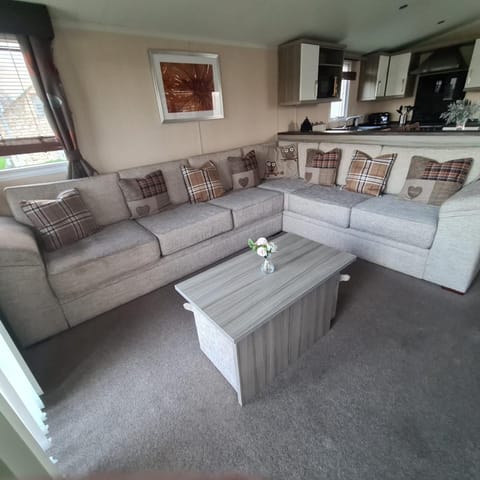 Oscars caravan Campground/ 
RV Resort in Towyn