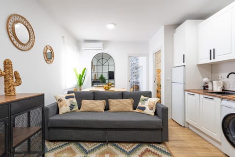 COZY & MODERN APARTMENT Apartment in Malaga